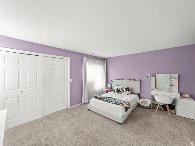 8732 S OAKWOOD PARK CR., Sandy, UT 84094