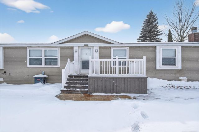 174 Meadow Lane, Port Huron Twp, MI 48060