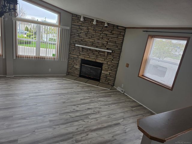 174 Meadow Lane, Port Huron Twp, MI 48060