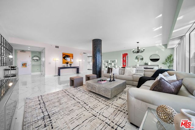 6250 Hollywood Boulevard 12F, Los Angeles, CA 90028