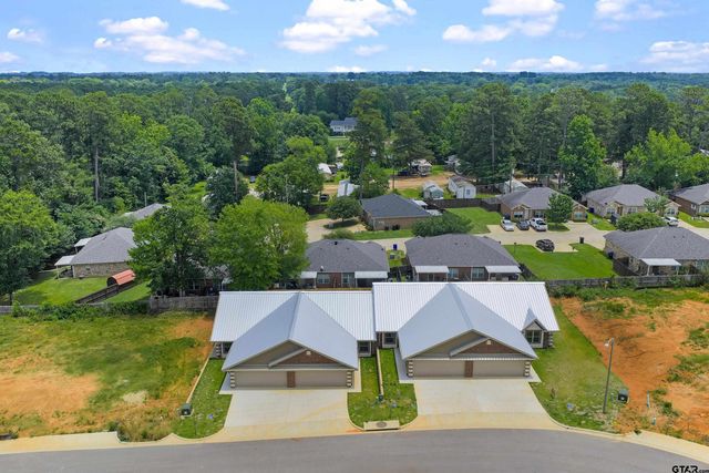 1619 Big Bend, Longview, TX 75605