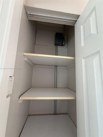 9920 Jamaica Dr, Cutler Bay, FL 33189