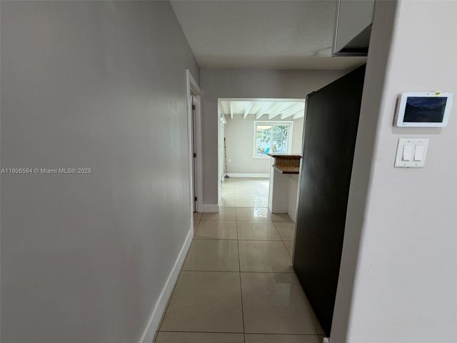 9920 Jamaica Dr, Cutler Bay, FL 33189