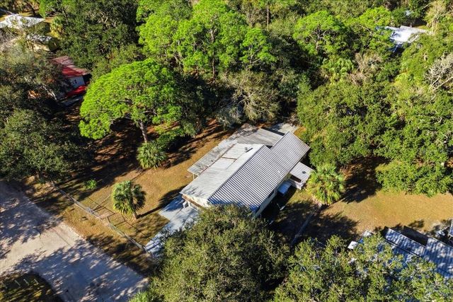 10513 LYNNWOOD AVENUE, Lake Wales, FL 33898