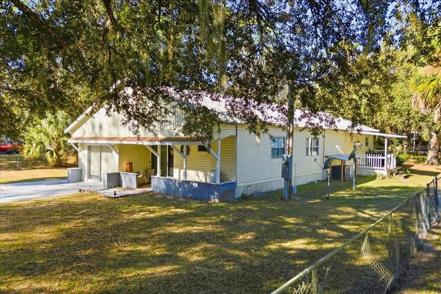 10513 LYNNWOOD AVENUE, Lake Wales, FL 33898