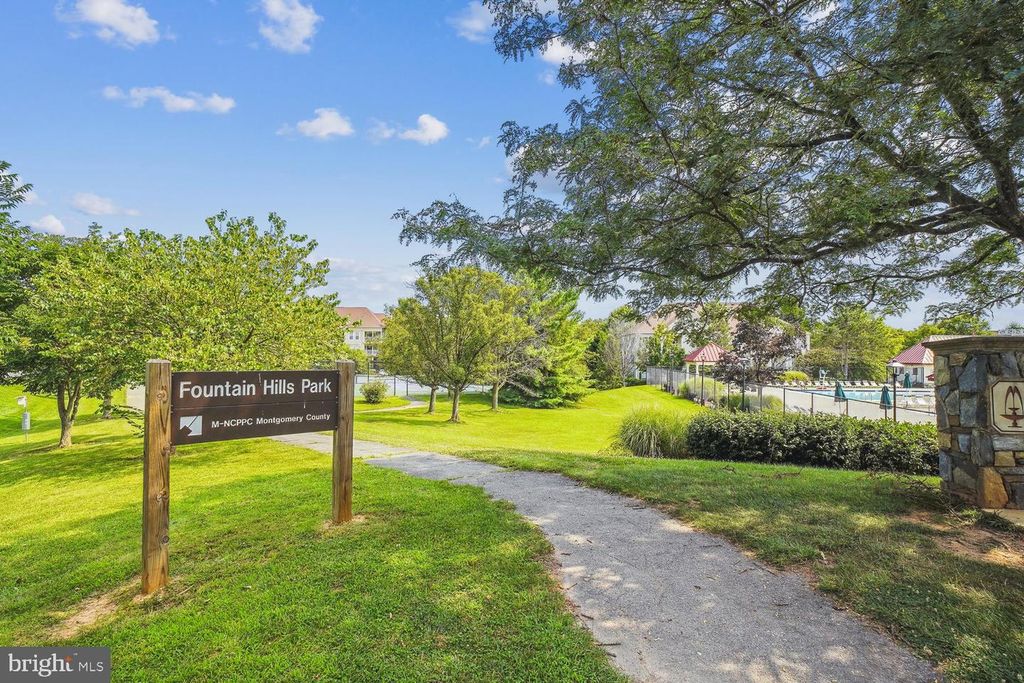 Image 49 of property listing at 18715 SPARKLING WATER DR #9-202, Germantown, MD 20874