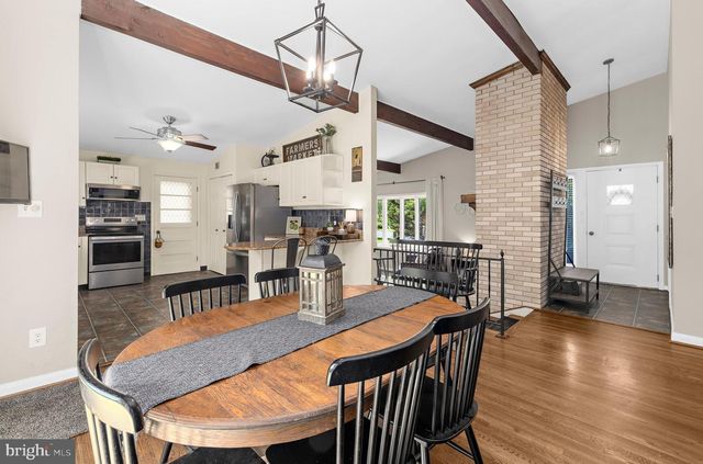 1714 BALDWIN DR, Millersville, MD 21108