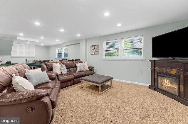 1714 BALDWIN DR, Millersville, MD 21108