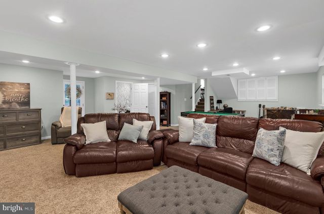 1714 BALDWIN DR, Millersville, MD 21108