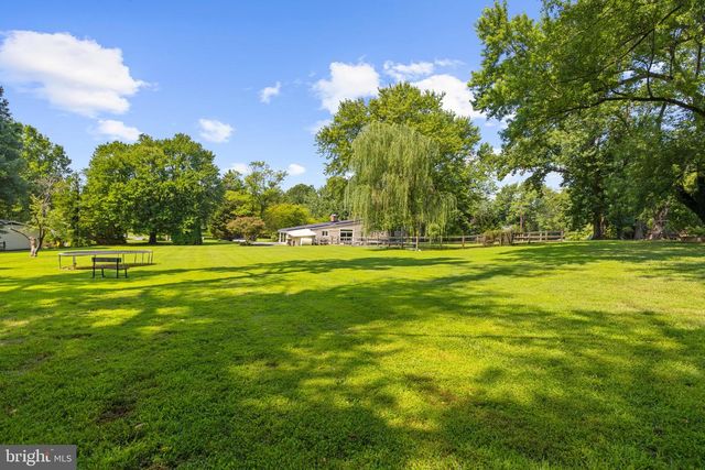 1714 BALDWIN DR, Millersville, MD 21108