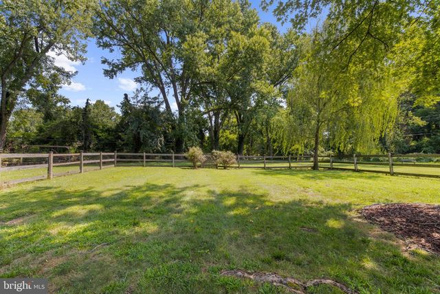 1714 BALDWIN DR, Millersville, MD 21108