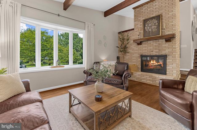 1714 BALDWIN DR, Millersville, MD 21108