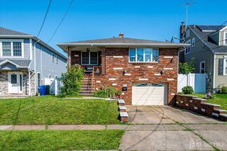 606 Knopf Street, Linden, NJ 07036