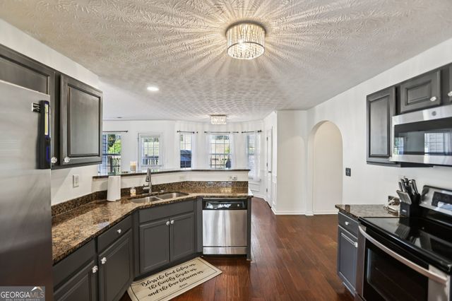 136 Hanes Creek Drive, Stockbridge, GA 30281