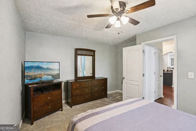 136 Hanes Creek Drive, Stockbridge, GA 30281