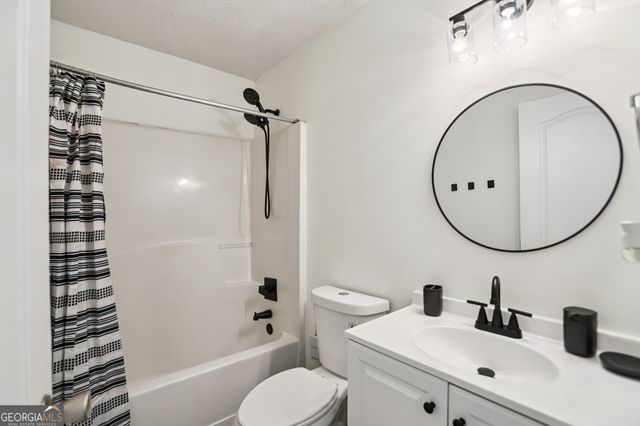 136 Hanes Creek Drive, Stockbridge, GA 30281