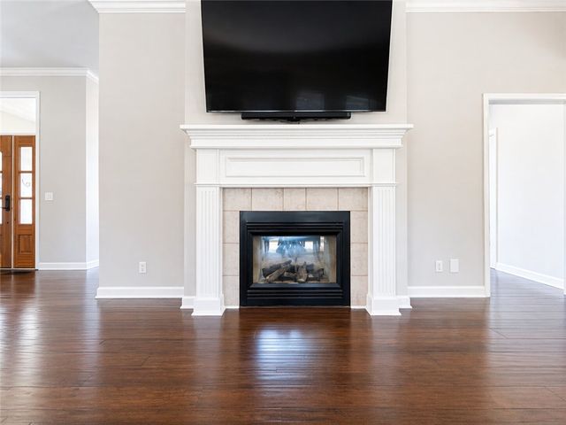 602 Castlegate Loop, Russellville, AR 72802
