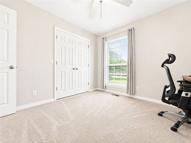 602 Castlegate Loop, Russellville, AR 72802