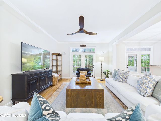 414 W Blackbeard Road W, Wilmington, NC 28409