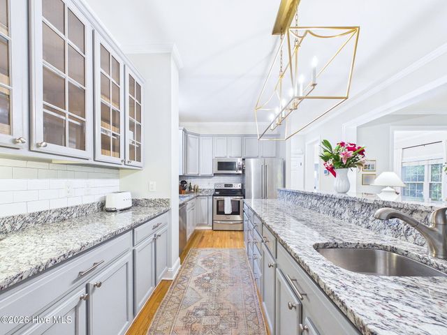 414 W Blackbeard Road W, Wilmington, NC 28409