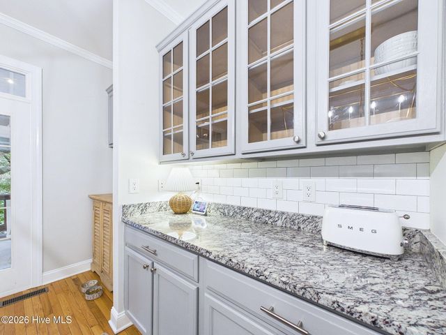414 W Blackbeard Road W, Wilmington, NC 28409