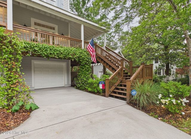 414 W Blackbeard Road W, Wilmington, NC 28409