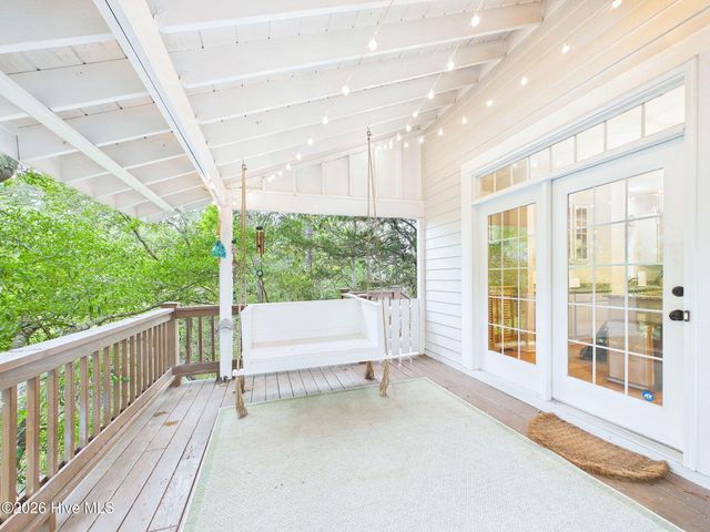414 W Blackbeard Road W, Wilmington, NC 28409