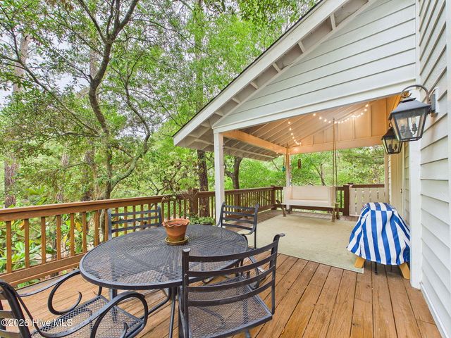 414 W Blackbeard Road W, Wilmington, NC 28409