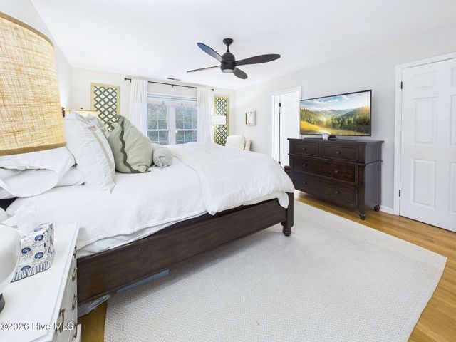 414 W Blackbeard Road W, Wilmington, NC 28409