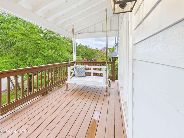 414 W Blackbeard Road W, Wilmington, NC 28409
