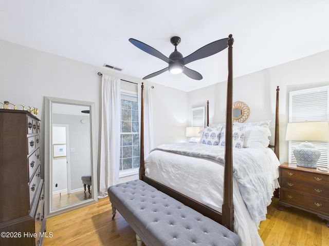 414 W Blackbeard Road W, Wilmington, NC 28409
