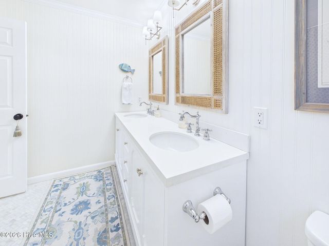 414 W Blackbeard Road W, Wilmington, NC 28409