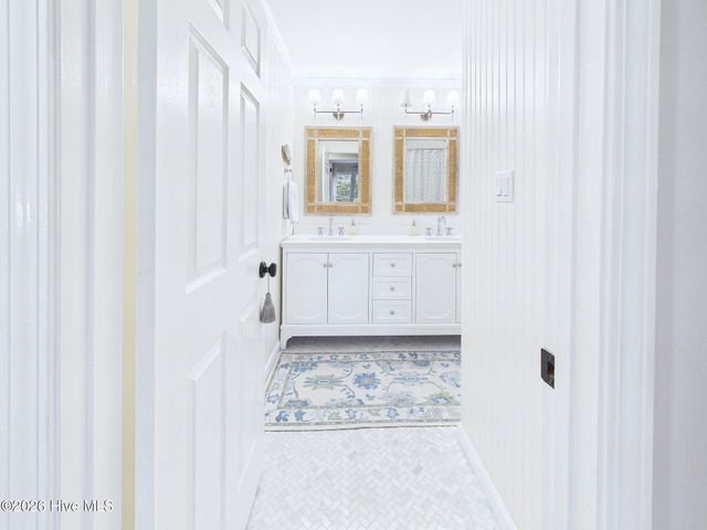 414 W Blackbeard Road W, Wilmington, NC 28409