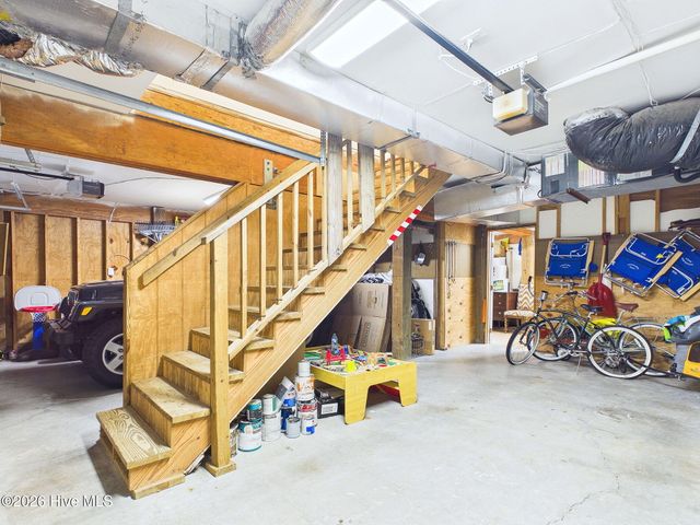 414 W Blackbeard Road W, Wilmington, NC 28409