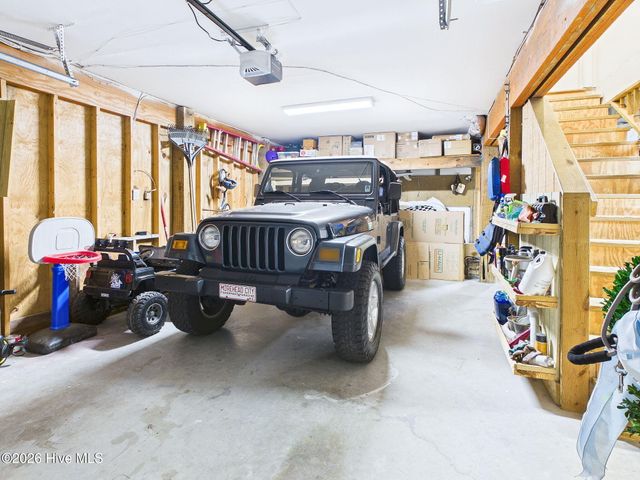 414 W Blackbeard Road W, Wilmington, NC 28409