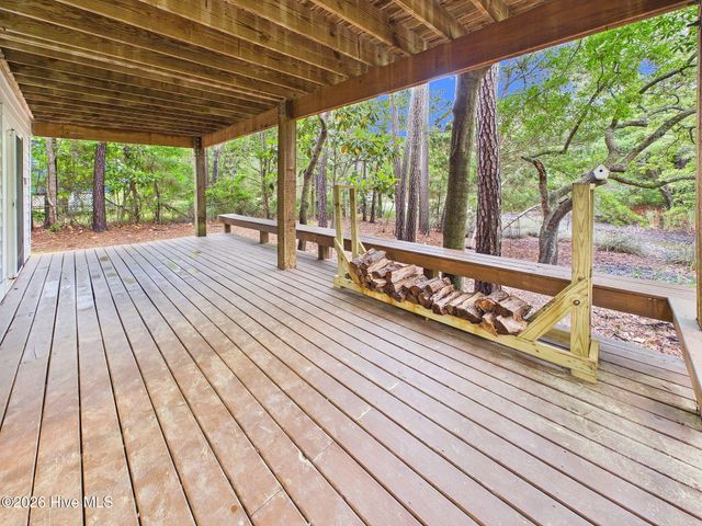 414 W Blackbeard Road W, Wilmington, NC 28409