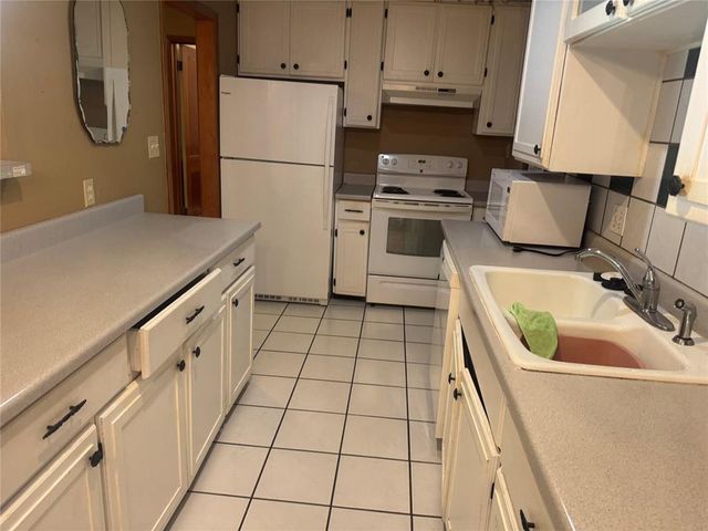 522 E Steed Drive, Oklahoma City, OK 73110