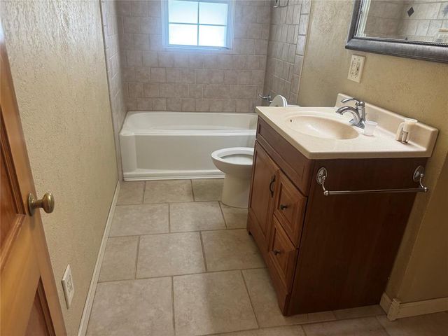 522 E Steed Drive, Oklahoma City, OK 73110