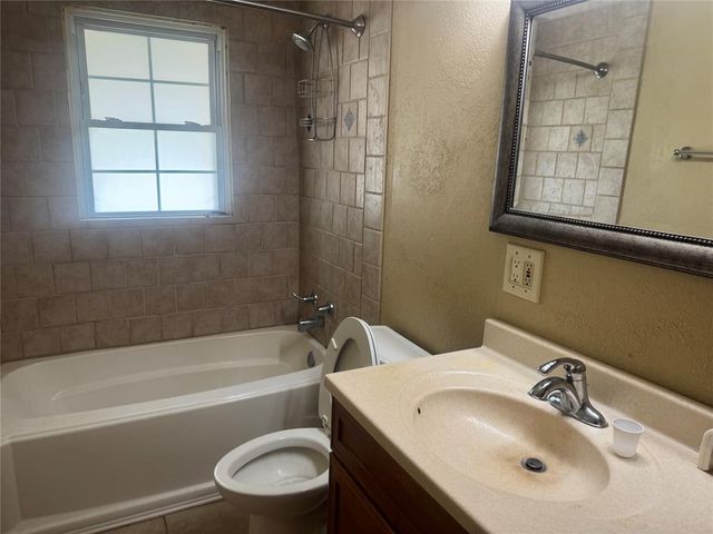 522 E Steed Drive, Oklahoma City, OK 73110