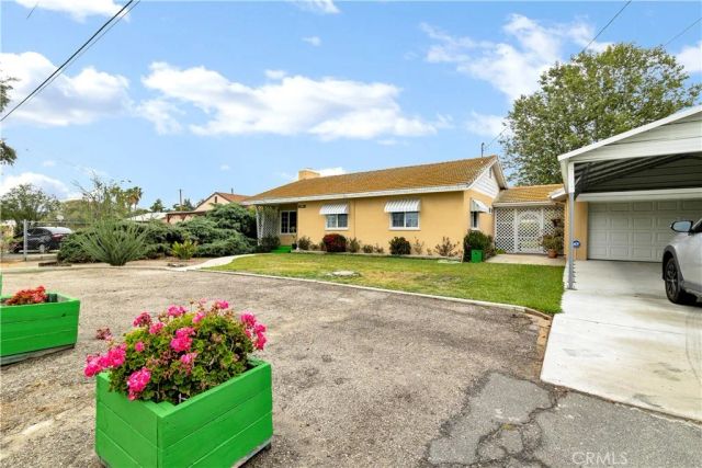 25960 Columbia, Hemet, CA 92544