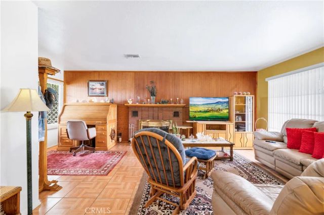 25960 Columbia, Hemet, CA 92544