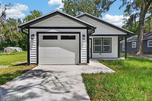 8365 SUSIE Street, Jacksonville, FL 32210