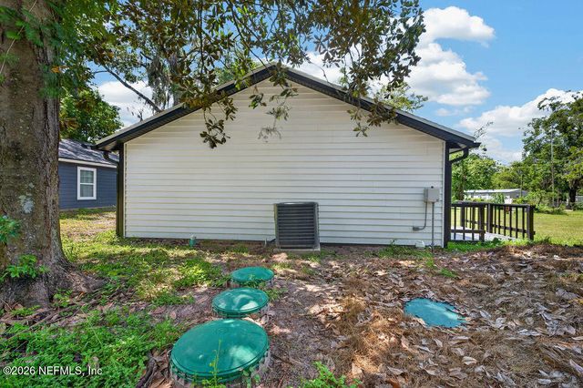 8365 SUSIE Street, Jacksonville, FL 32210
