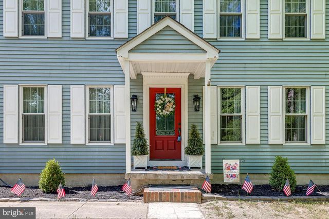 36 WALTHAM DR, Tabernacle, NJ 08088