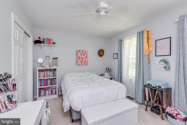 36 WALTHAM DR, Tabernacle, NJ 08088