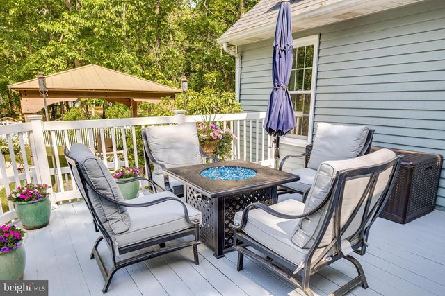 36 WALTHAM DR, Tabernacle, NJ 08088