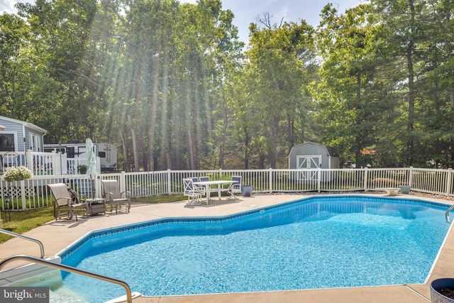 36 WALTHAM DR, Tabernacle, NJ 08088