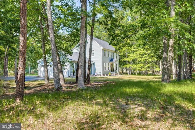 36 WALTHAM DR, Tabernacle, NJ 08088