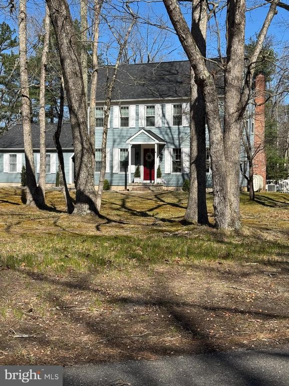36 WALTHAM DR, Tabernacle, NJ 08088