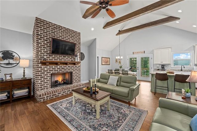 251 Birchwood Court, Waleska, GA 30183